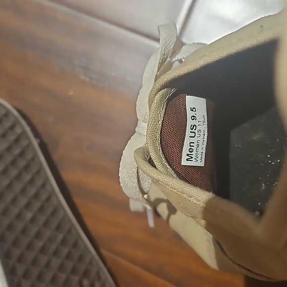 Van's Sneakers - Picture 3 of 3